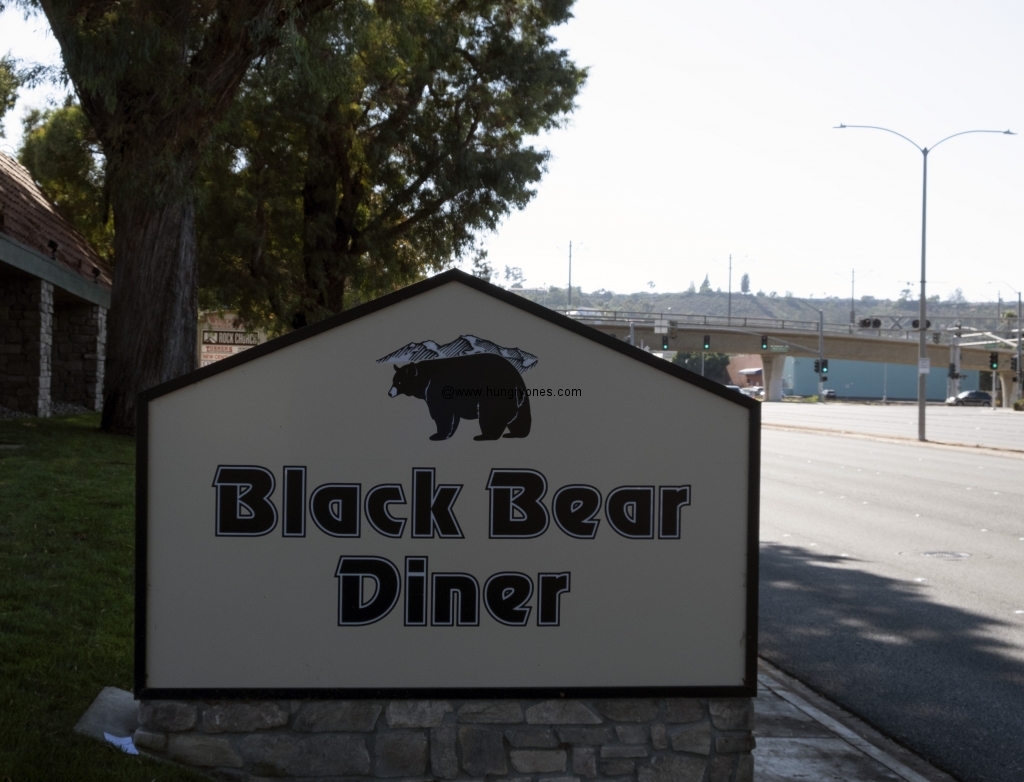 black bear diner new location tucson